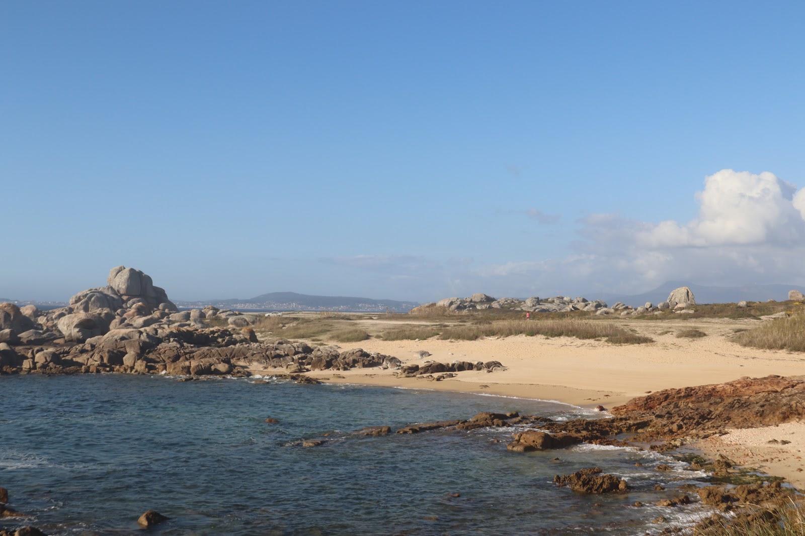 Photo de Praia do Con zone sauvage