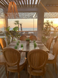 Atmosphère du Restaurant La petite plage à Pornichet - n°12