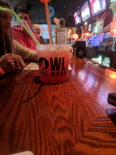 Bar & Grill «Howl at the Moon | Splitsville Luxury Lanes», reviews and photos, 145 Second St E, Cincinnati, OH 45202, USA