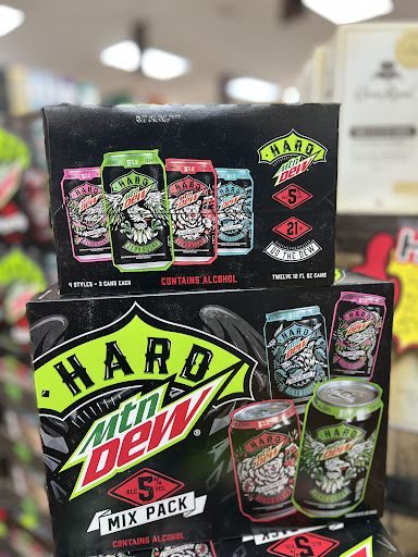 Liquor Store «Peavine Wine & Spirits», reviews and photos, 745 Peavine Rd, Crossville, TN 38571, USA