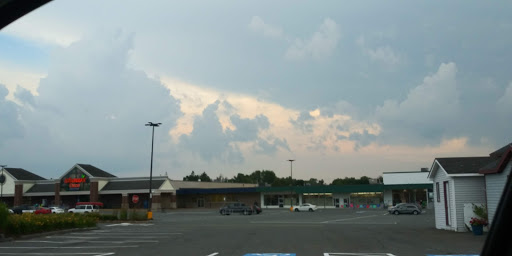 Shopping Mall «Ellsworth Shopping Center», reviews and photos, 175 High St, Ellsworth, ME 04605, USA