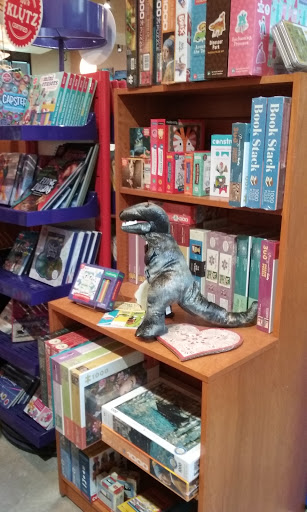 Book Store «The Twig Book Shop», reviews and photos, 306 Pearl Pkwy #106, San Antonio, TX 78215, USA