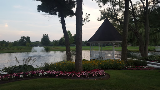 Golf Course «Tanglewood Golf Course», reviews and photos, 22805 Country Club Dr, South Lyon, MI 48178, USA