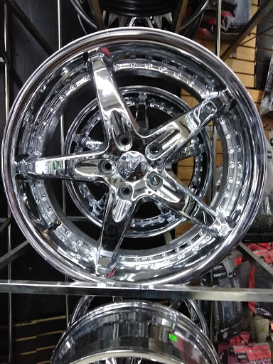 Electronics Store «Godfather Electronics», reviews and photos, 1400 W North Ave, Milwaukee, WI 53205, USA