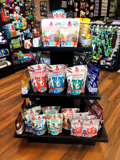 Pet Store «Pet Valu», reviews and photos, 2290 Central Park Ave, Yonkers, NY 10701, USA