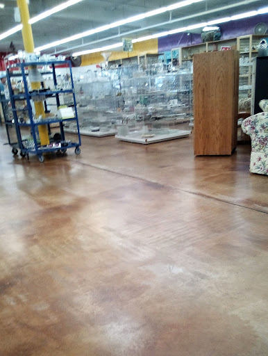 Thrift Store «Casa De Los Ninos Thrift Store», reviews and photos, 1302 E Prince Rd, Tucson, AZ 85719, USA