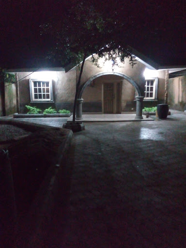 Mobil Filling Station, Tudun Wada South, Minna, Nigeria, Market, state Niger
