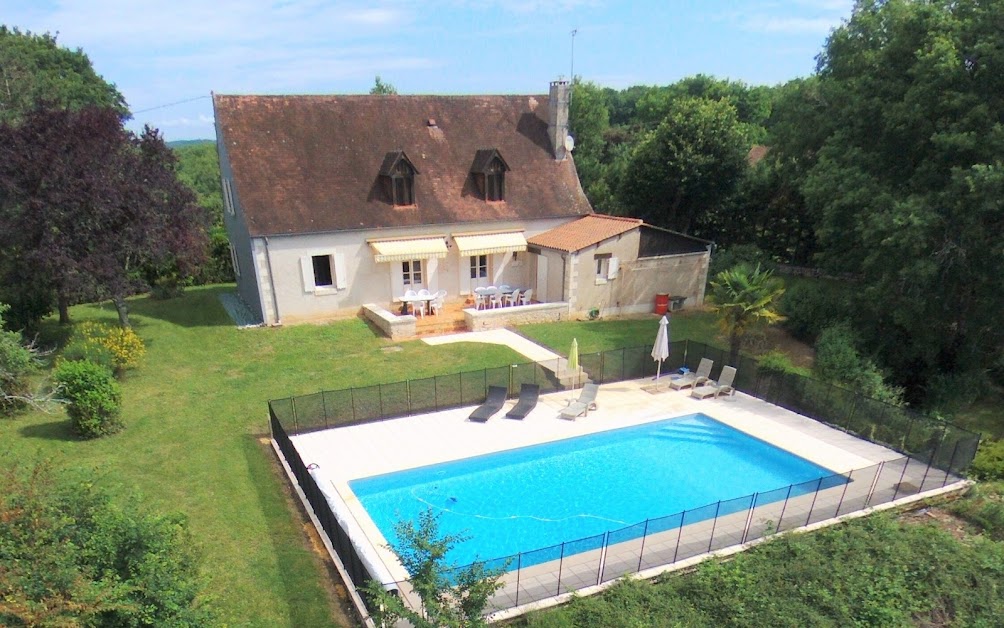 Location Vacances Villa St just à Brouchaud (Dordogne 24)