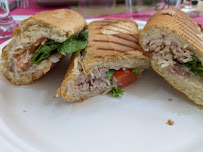 Sandwich au poulet du Restaurant créole La Cour Créole à Sainte-Anne - n°2