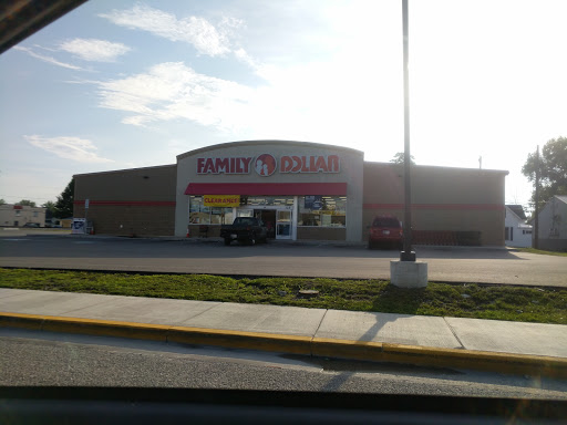 Dollar Store «FAMILY DOLLAR», reviews and photos, 119 N Meridian St, Sunman, IN 47041, USA