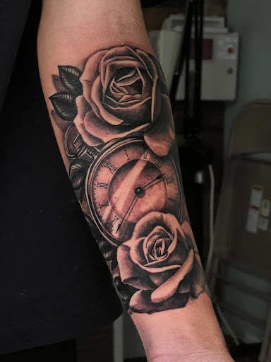 Explore henna tattoo ideas simple, creative tattoo ideas in Twentynine Palms, available at No Mans Land Tattoo
