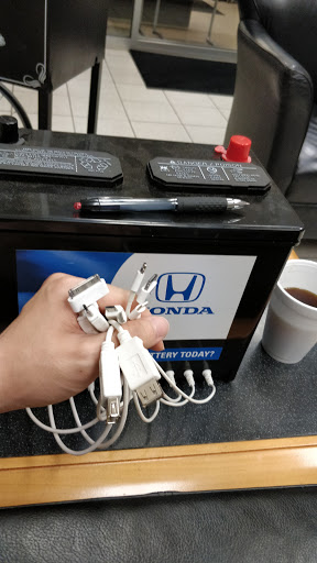 Used Car Dealer «Suburban Honda», reviews and photos, 25100 Haggerty Rd, Farmington Hills, MI 48335, USA