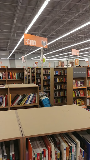 Used Book Store «2nd & Charles», reviews and photos, 9004 W Broad St, Richmond, VA 23294, USA