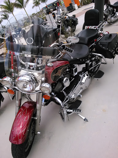 Motorcycle Dealer «Six Bends Harley-Davidson», reviews and photos, 9501 Thunder Rd, Fort Myers, FL 33913, USA