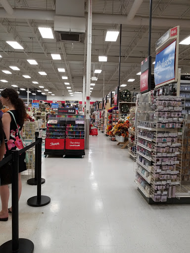 Craft Store «Michaels», reviews and photos, 6635 Grand Ave, Gurnee, IL 60031, USA