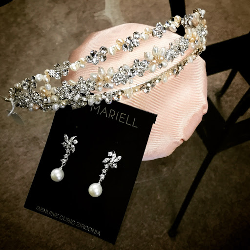 Bridal Shop «Bellissima Veils & Headpieces», reviews and photos, 8880 Cincinnati Dayton Rd, West Chester Township, OH 45069, USA