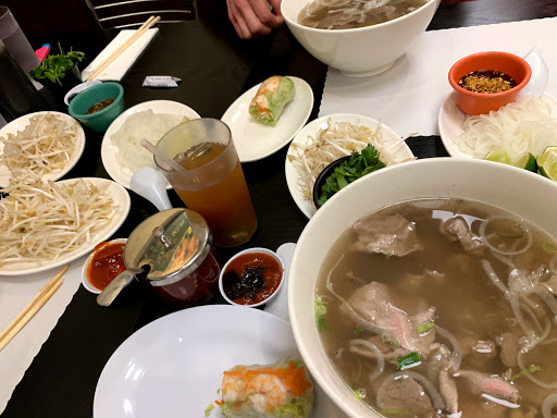 Phở Saigon Noodle and Grill