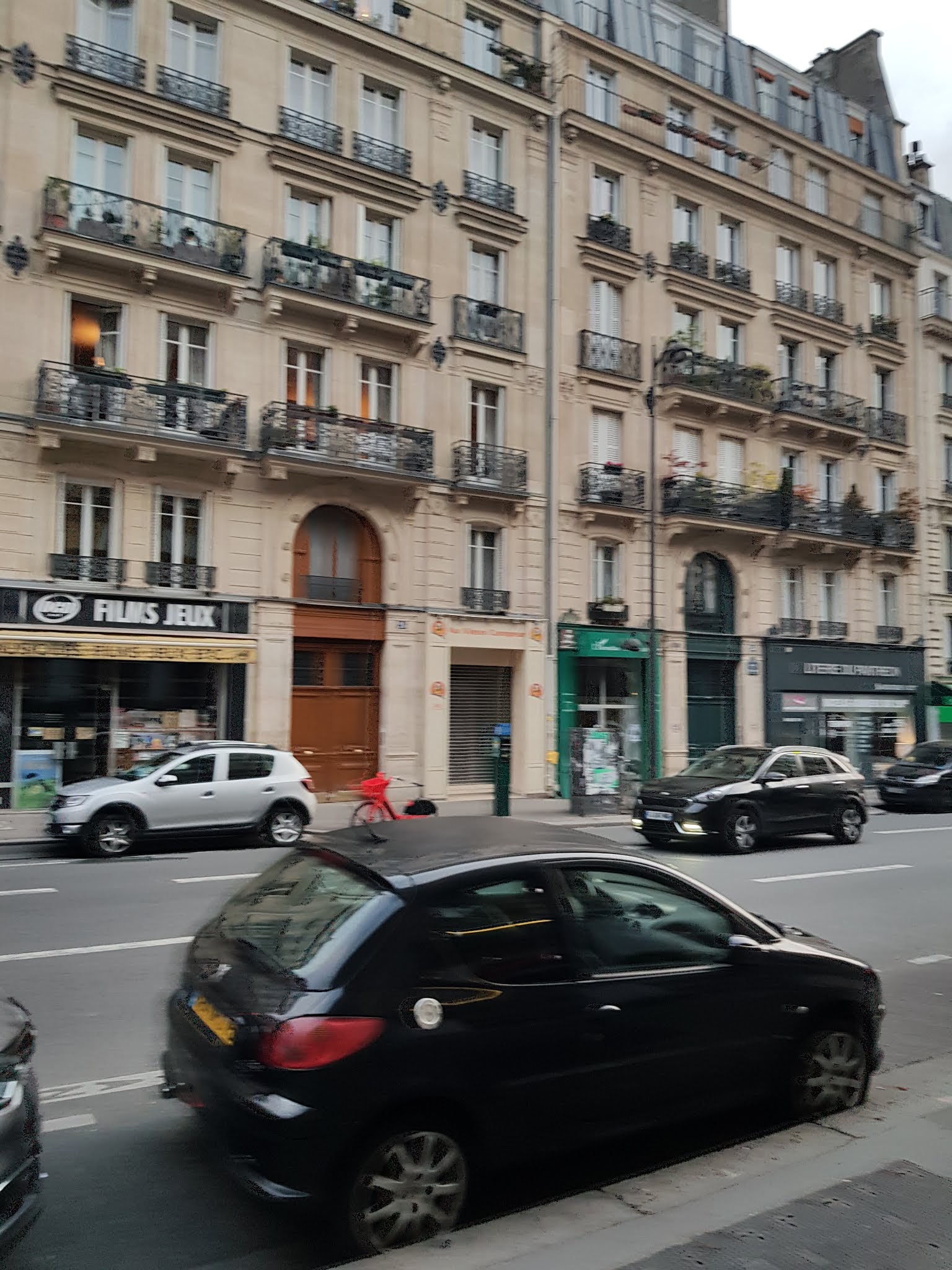 Photo n° 33 de l'avis de Daniel.o fait le 24/10/2019 à 20:45