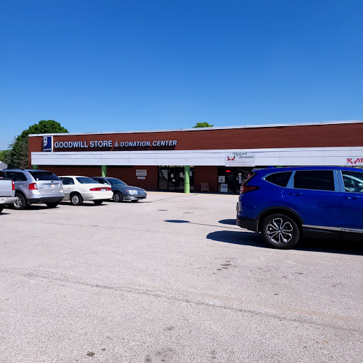 Goodwill, 1021 Indianapolis Rd, Greencastle, IN 46135, USA, 
