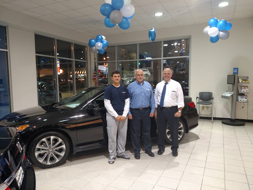 Auto Parts Store «Union Park Honda», reviews and photos, 1704 Pennsylvania Ave, Wilmington, DE 19806, USA