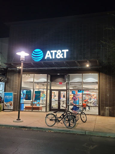 Cell Phone Store «AT&T», reviews and photos, 2224 E Williams Field Rd #105, Gilbert, AZ 85295, USA