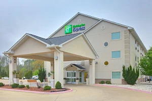 Holiday Inn Express & Suites El Dorado, an IHG Hotel image