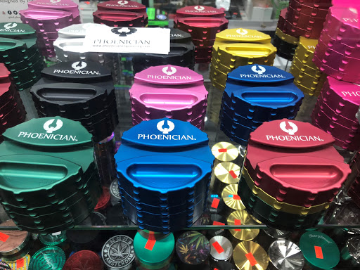 Vaporizer Store «Woodstock Vape & Glass Gallery», reviews and photos, 46699 Van Dyke, Shelby Charter Township, MI 48317, USA