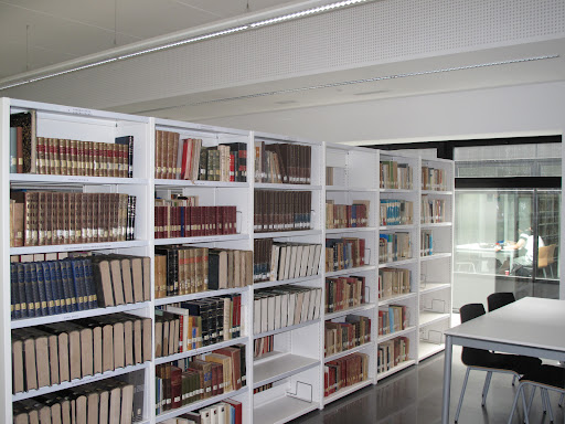 Biblioteca de Educación Universidad de Alicante