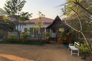Shwe Kaung Kin Motel image