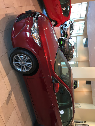 Toyota Dealer «Toyota of Lake City», reviews and photos, 13355 Lake City Way NE, Seattle, WA 98125, USA