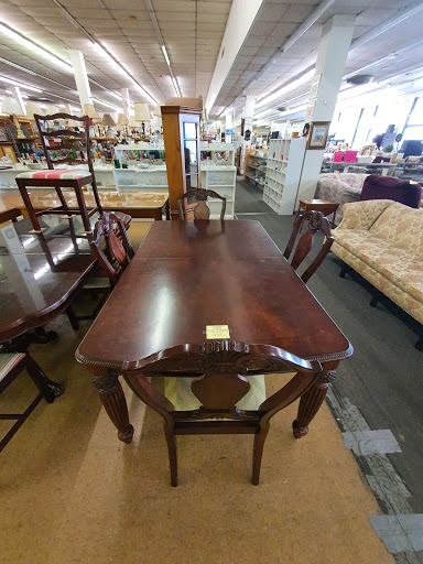 Thrift Store «Good Samaritan Thrift Store», reviews and photos, 4680 N Southside Plaza St, Richmond, VA 23224, USA