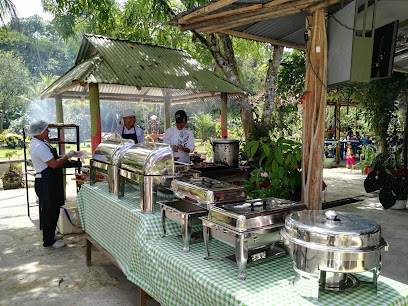 Las Amazonas Balneario-Restaurant