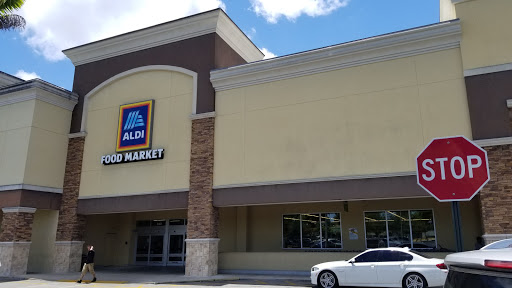 Supermarket «ALDI», reviews and photos, 3301 N State Rd 7, Lauderdale Lakes, FL 33319, USA