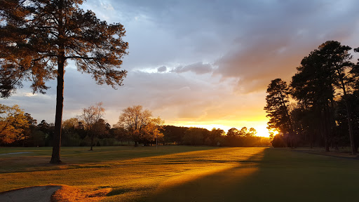 Public Golf Course «Hillandale Golf Course», reviews and photos, 1600 Hillandale Rd, Durham, NC 27705, USA