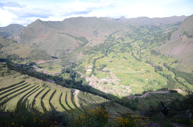 AV.de la cultura, AGV. Zarumilla Bloque 7-A departamento 201, Cusco, Perú