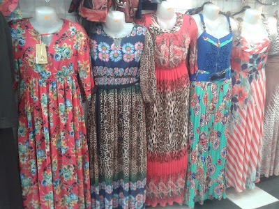 Photos of Magic Middle clothes Syria