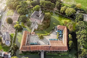 Limbricht Castle image