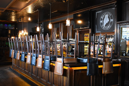 Rí Rá Irish Pub & Restaurant