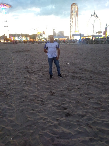 Beach Entertainment Shop «Brooklyn Beach Shop», reviews and photos, 1223 Riegelmann Boardwalk, Brooklyn, NY 11224, USA