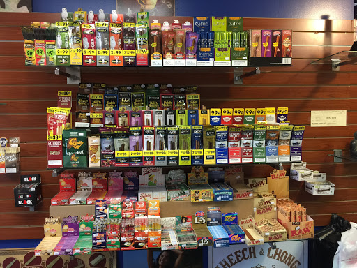 Slow Motion Smoke Shop, 11126 N 30th St, Tampa, FL 33612, USA, 