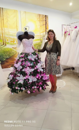 Suller Edina fotográfus, esküvői tanácsadó, asztrológus