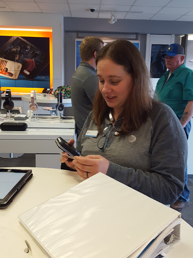 Cell Phone Store «AT&T», reviews and photos, 105 Everly Brothers Blvd, Central City, KY 42330, USA