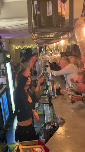 Reviews of Corkscrew Wine Bar in Liverpool - Pub