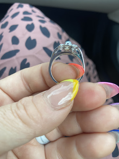 Jewelry Store «Hannoush Jewelers - Thurway Shopping Center», reviews and photos, 302 S Stratford Rd d, Winston-Salem, NC 27103, USA