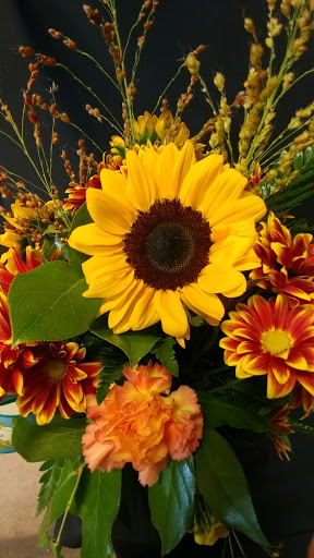 Florist «A Touch Of Elegance Florist», reviews and photos, 12123 Shelbyville Rd, Louisville, KY 40243, USA