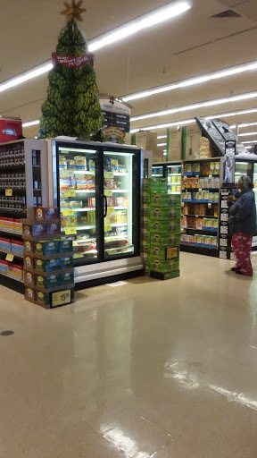Grocery Store «Safeway», reviews and photos, 1071 11th St, Lakeport, CA 95453, USA