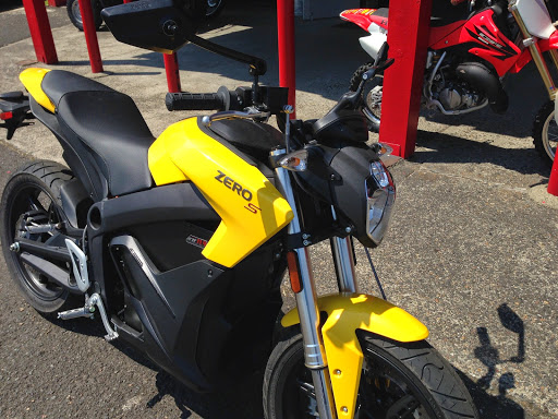 Yamaha Motorcycle Dealer «Sports Plaza», reviews and photos, 22455 NE Halsey St, Fairview, OR 97024, USA