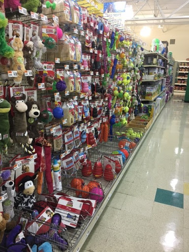 Pet Supply Store «Pet Supplies Plus», reviews and photos, 64920 Van Dyke, Washington, MI 48095, USA