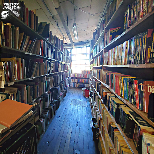 Used Book Store «John K. King Used & Rare Books», reviews and photos, 901 W Lafayette Blvd, Detroit, MI 48226, USA