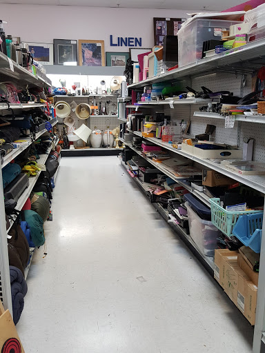Thrift Store «Goodwill», reviews and photos, 9400 Fairway Dr, Roseville, CA 95678, USA